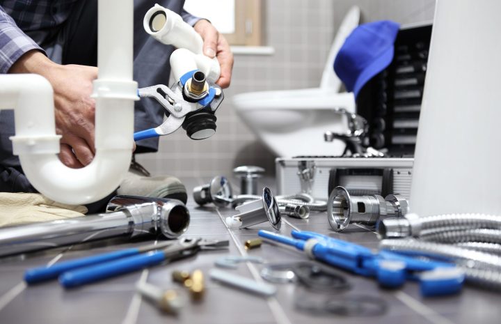 How Do You Choose the Right Emergency Plumber in Milton Keynes?